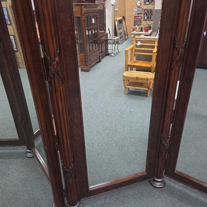3 PANEL FLOOR MIRROR