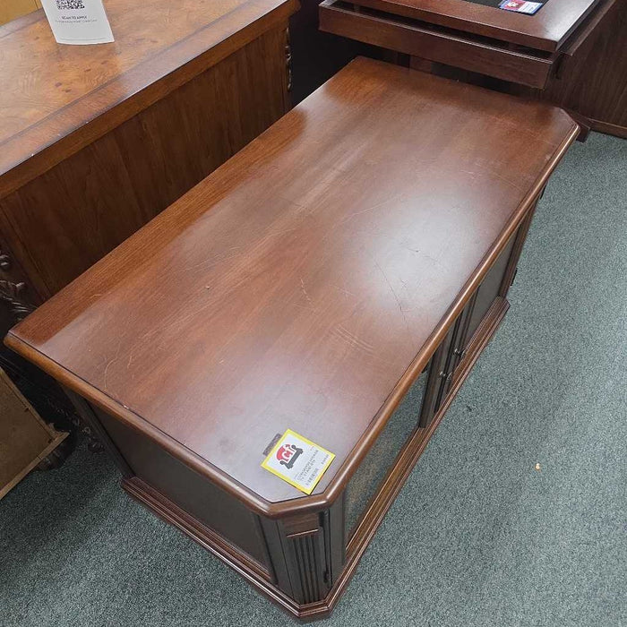 HOOKER TV STAND