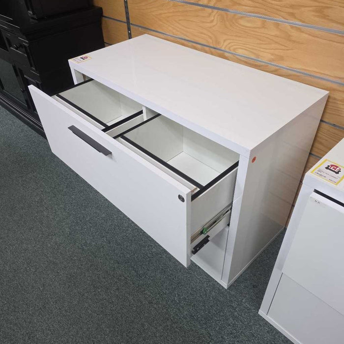 FILE CABINET