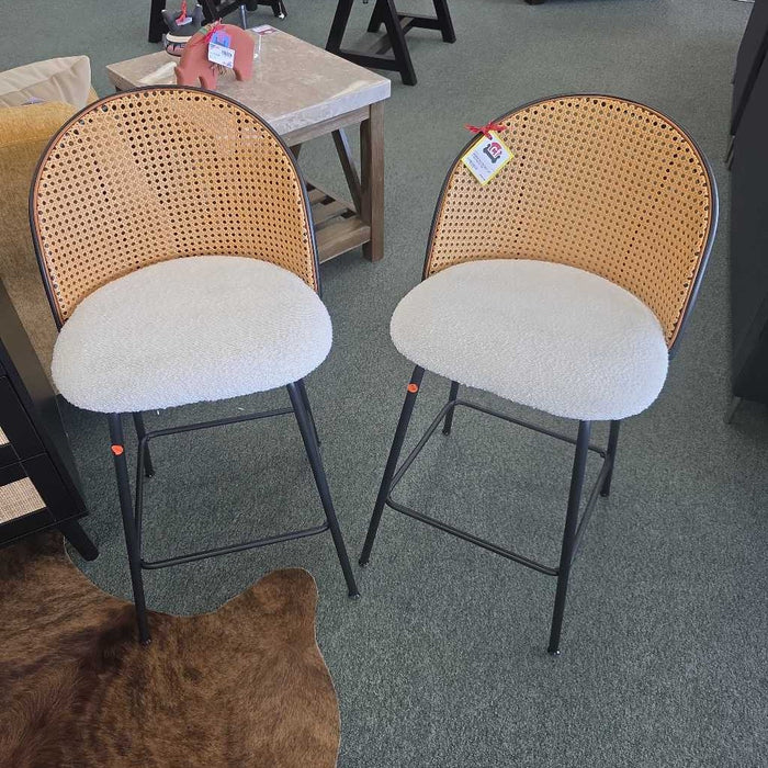 SET OF 2 STOOLS