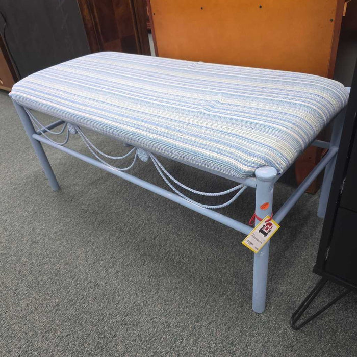 BENCH KL