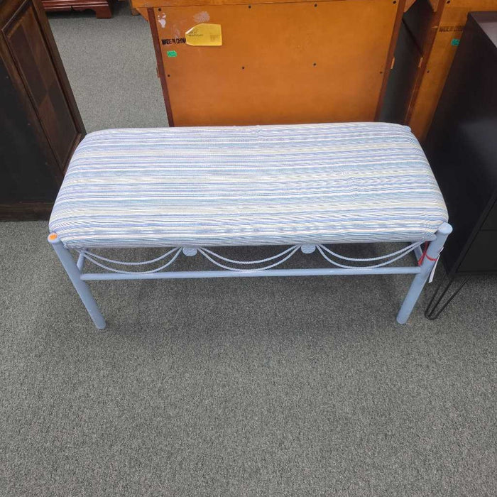 BENCH KL