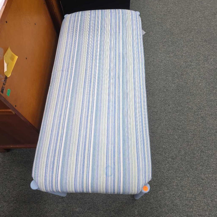 BENCH KL