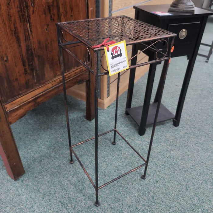 PLANT STAND