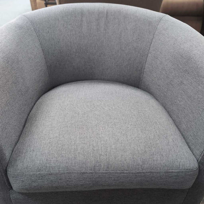 GRAY FABRIC CLUB CHAIR