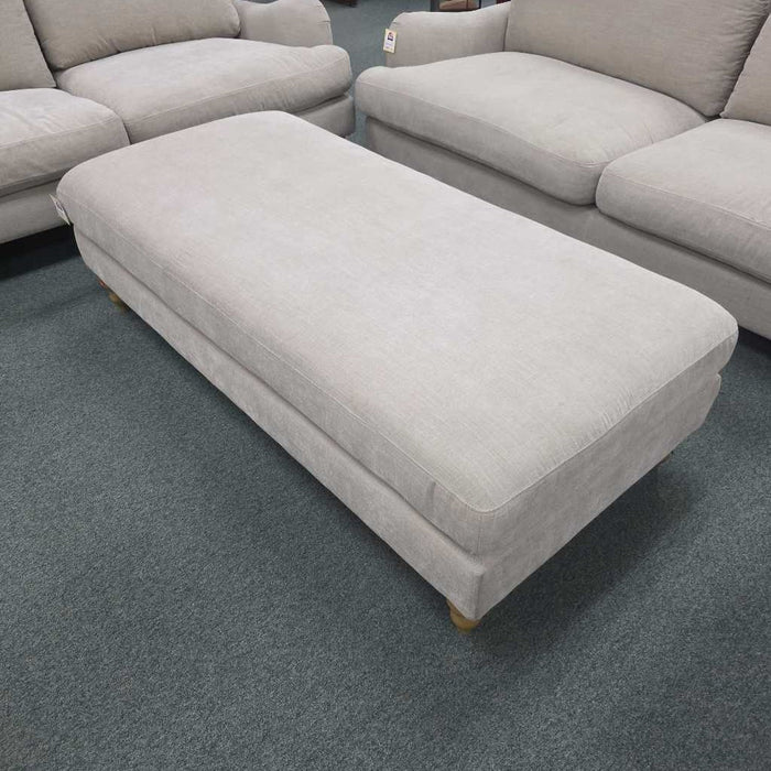 XL OTTOMAN MI