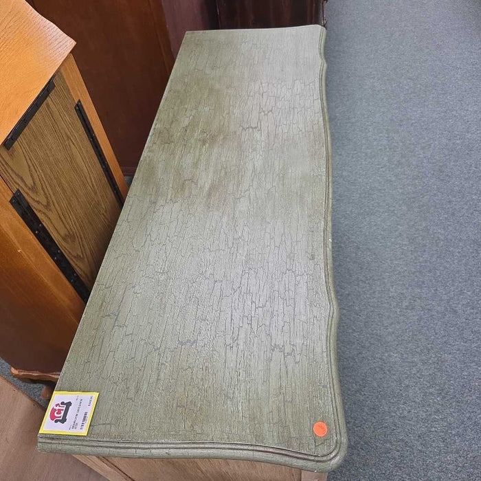 DRESSER BTK