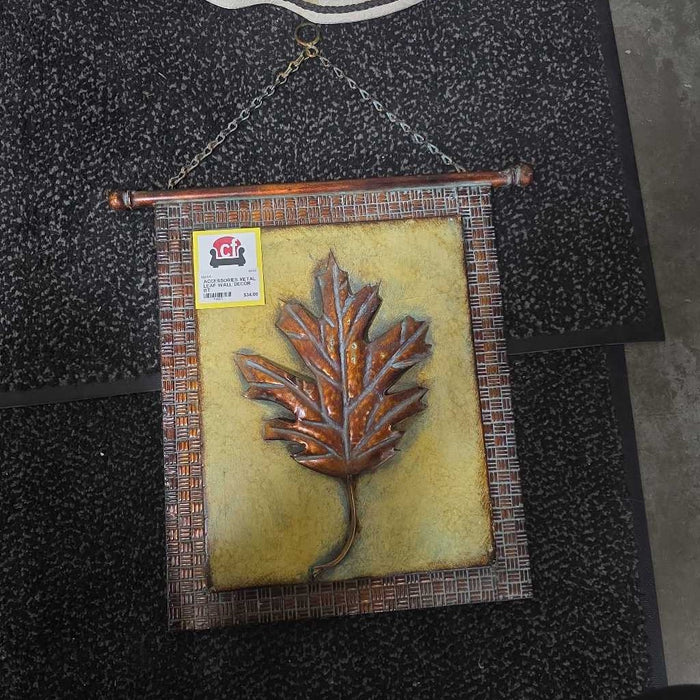 METAL LEAF WALL DECOR BT