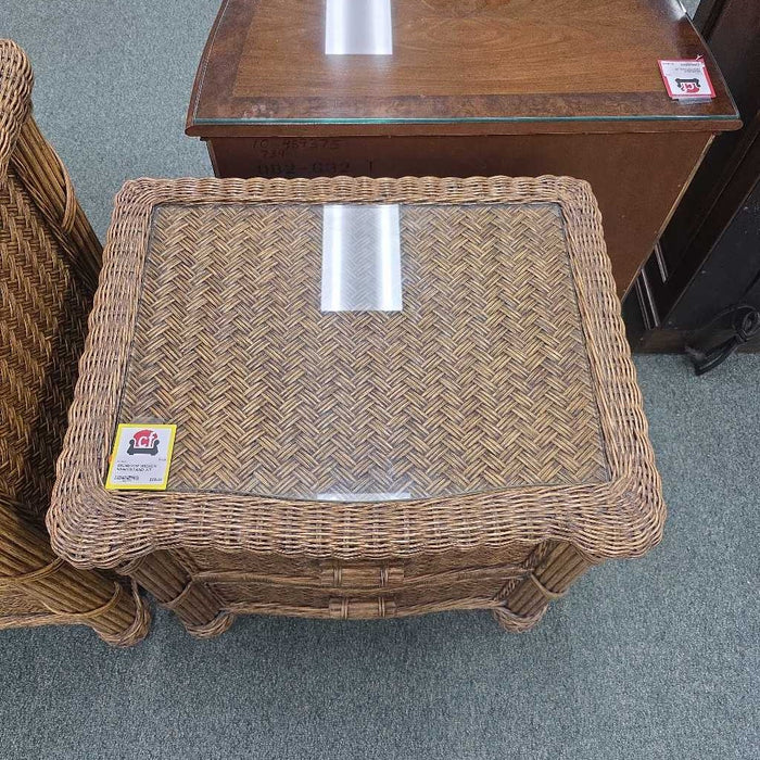 WICKER NIGHTSTAND AT
