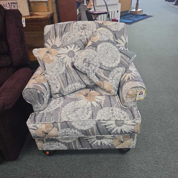 ACCENT CHAIR BHC