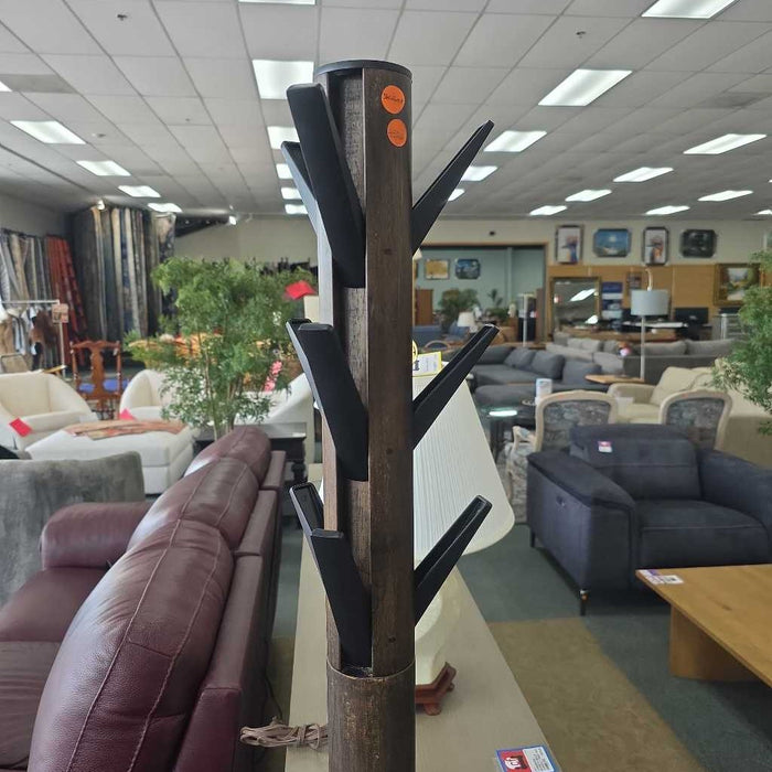 COAT RACK TM