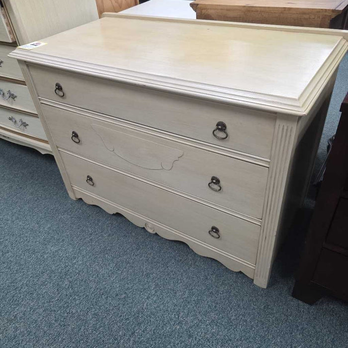 3 DRAWER CHEST SK