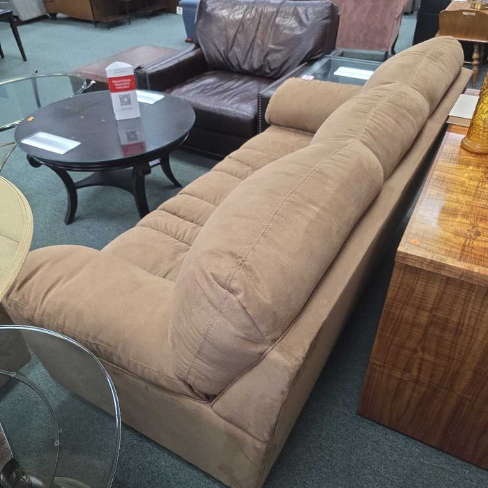 SOFA BAH