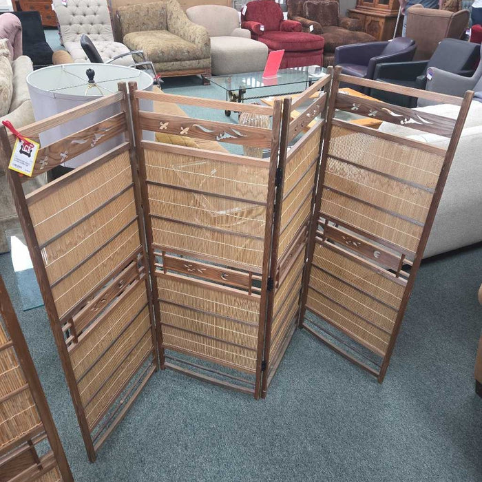 SMALL ROOM DIVIDER SK