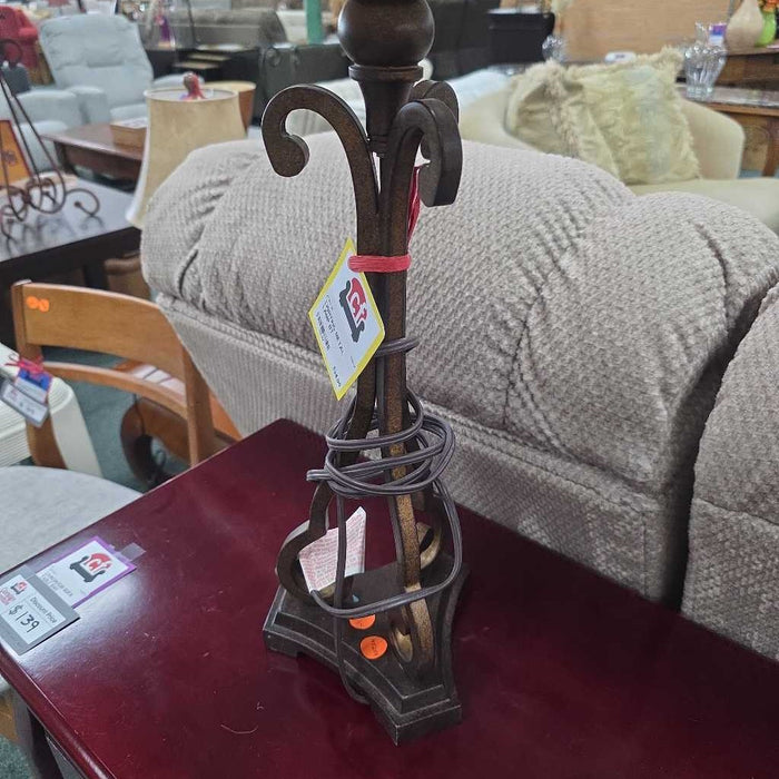 METAL LAMP BT