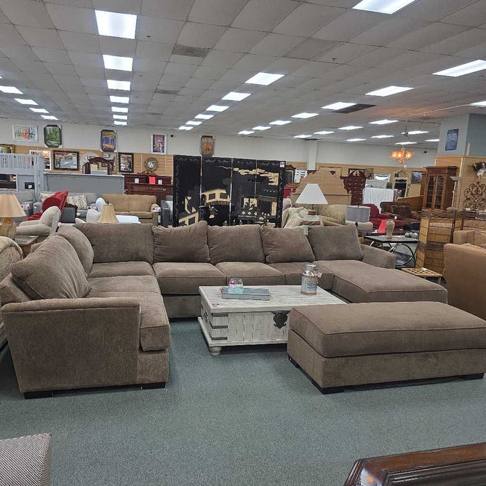 3PC SOFA SECTIONAL WITH OTTOMAN TBH