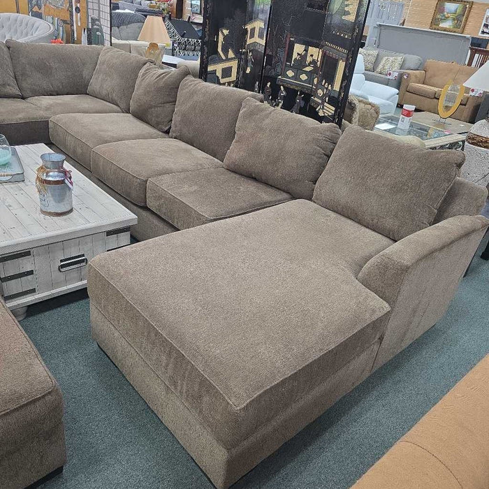 3PC SOFA SECTIONAL WITH OTTOMAN TBH