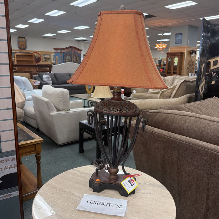LAMP BT