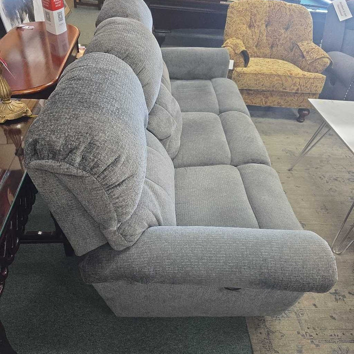 LAZBOY RECLINING SOFA LSH