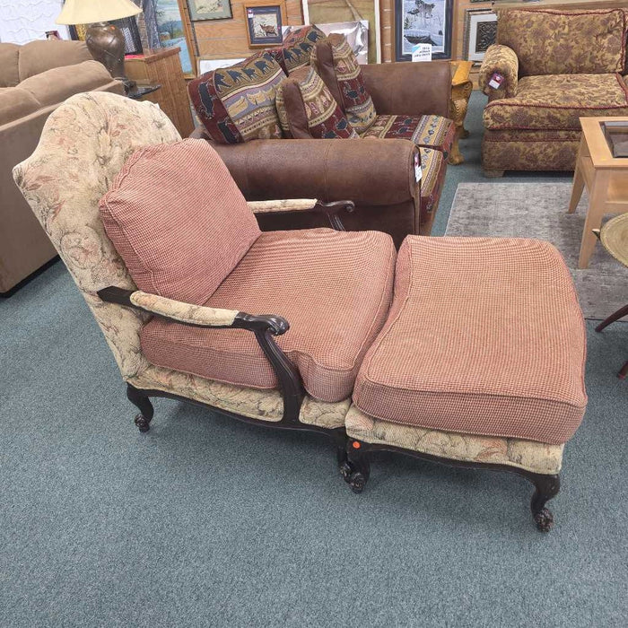 CHAIR WITH OTTOMAN BAH