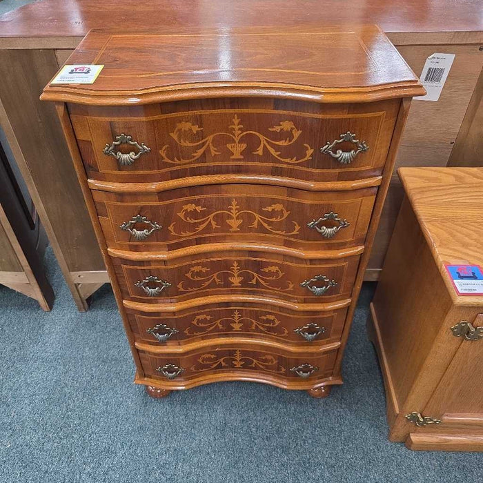 LINGERIE CHEST KL