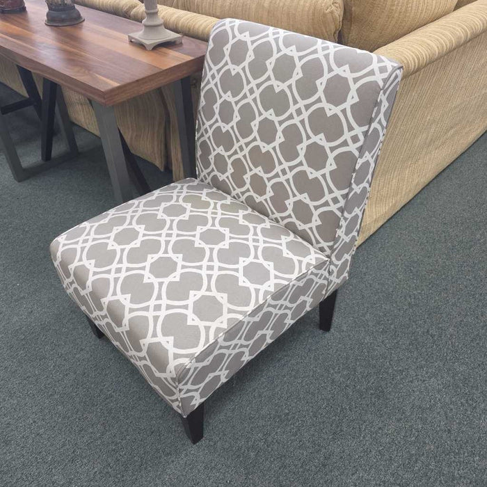 ACCENT CHAIR AT
