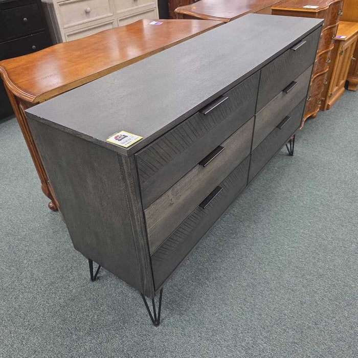URBANITE DRESSER BTK