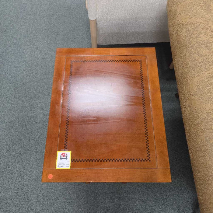BASSETT END TABLE KL