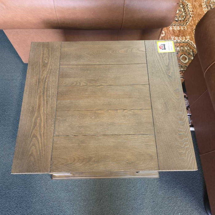 JOHNELLE END TABLE