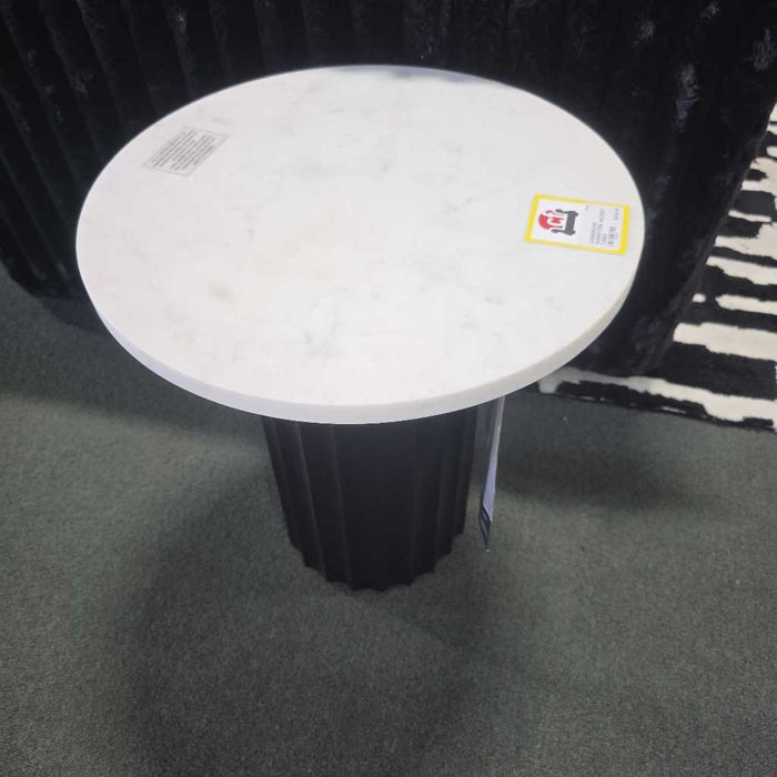 WAINSTONE ACCENT TABLE