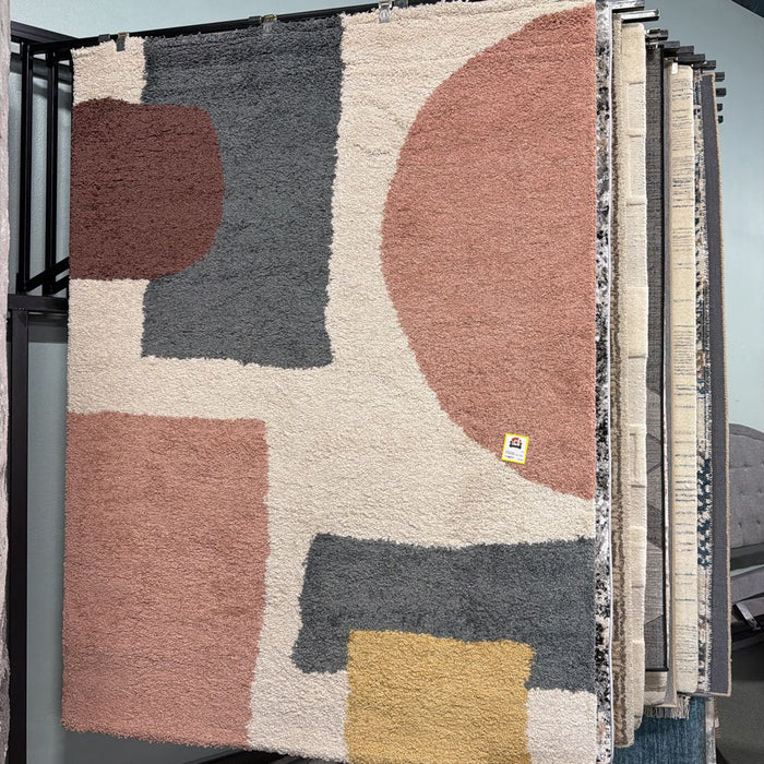 FLYNNWICK 5X7 RUG