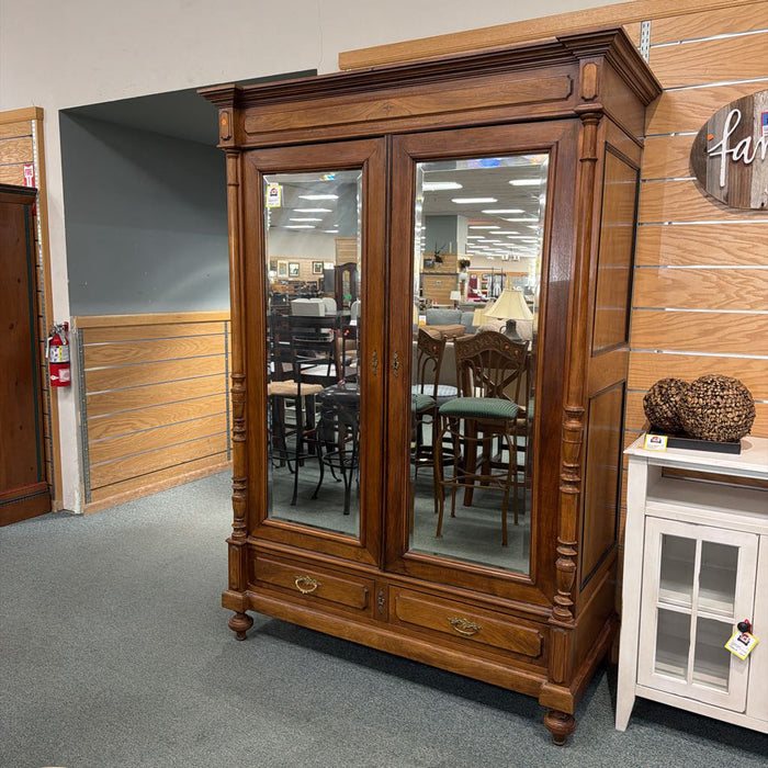 LARGE ARMOIRE ALK
