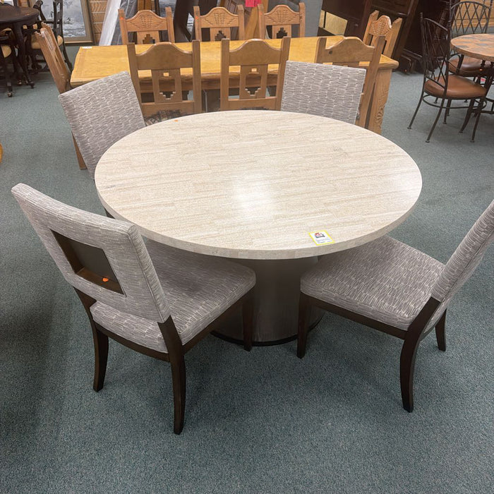 ODION TABLE WITH 4 CHAIRS SKH