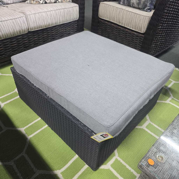 OTTOMAN LS