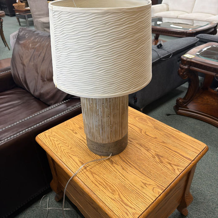 STONE LAMP AT