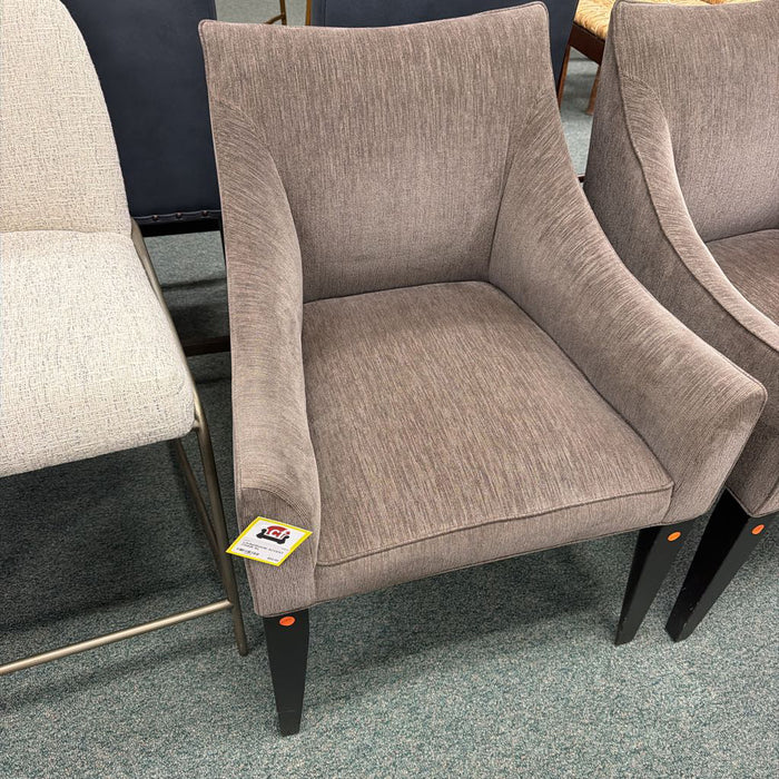 ACCENT CHAIR KL