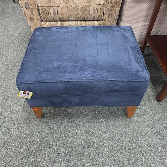 ETHAN ALLEN OTTOMAN SK