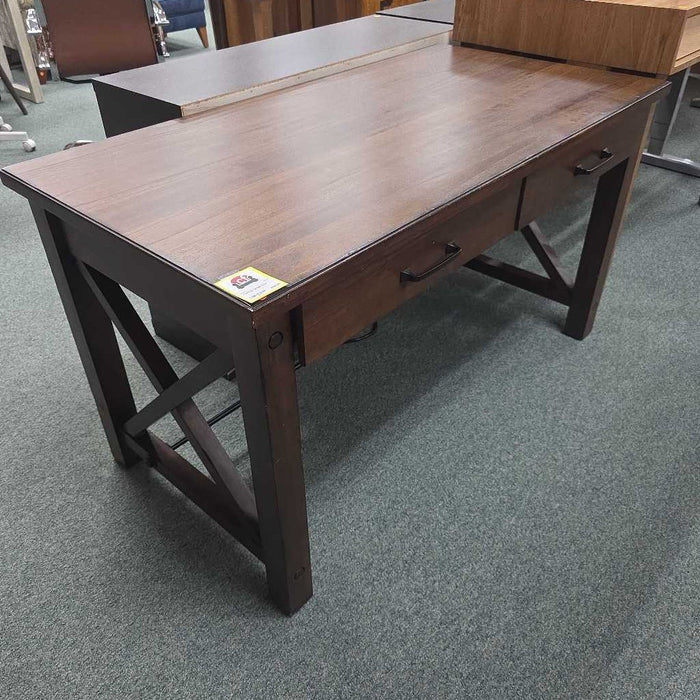 DESK BTK
