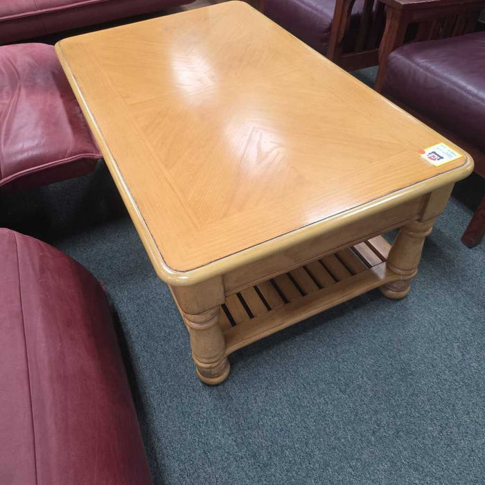 COFFEE TABLE MI