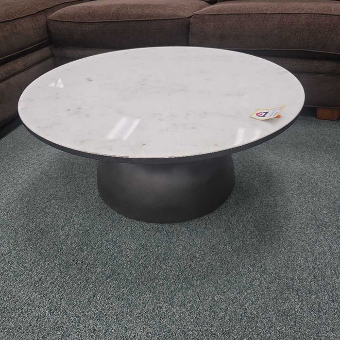 COFFEE TABLE BTK