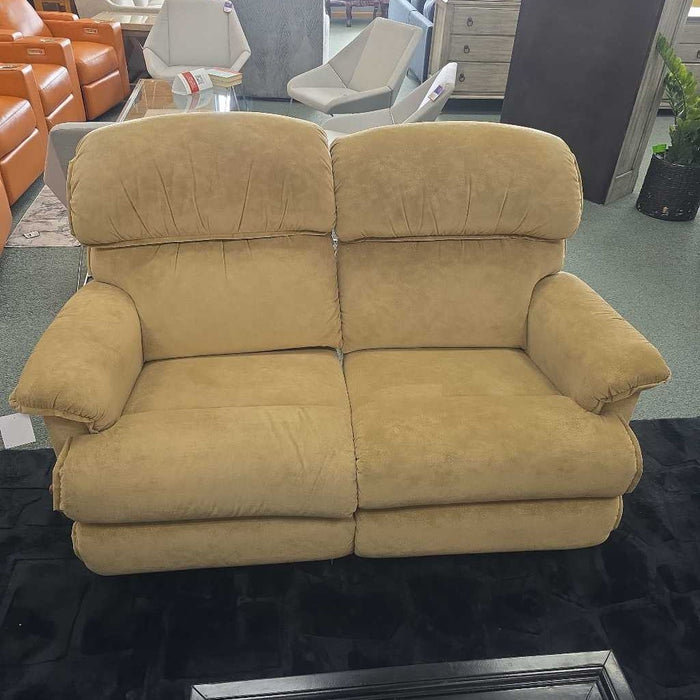 LAZBOY ROCKER RECLINING LOVESEAT LSH
