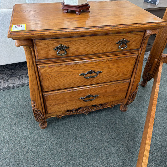 NIGHTSTAND MI
