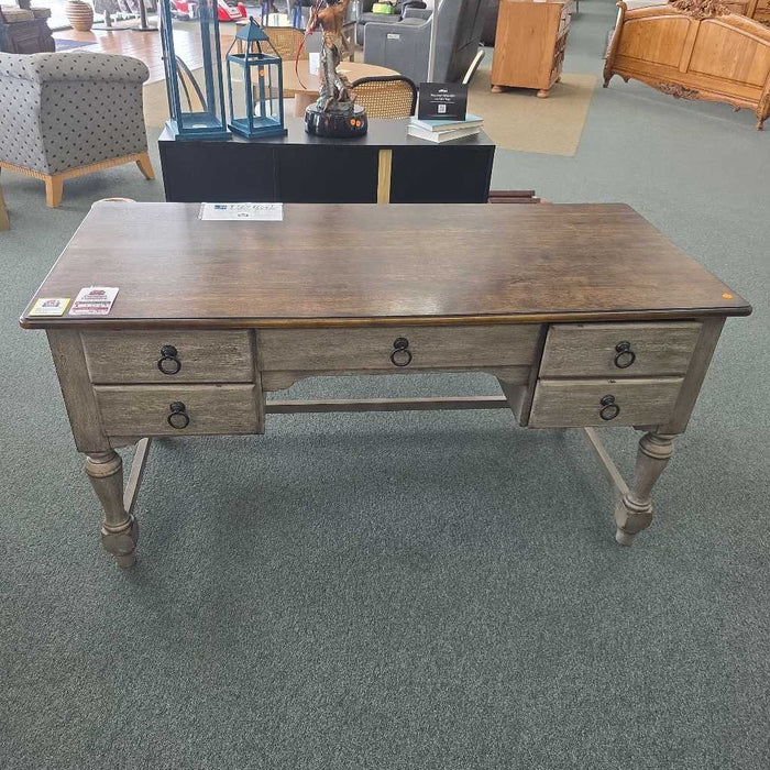 FLEXSTEEL DESK ATH
