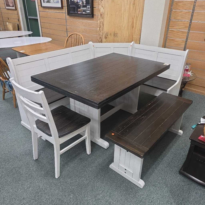 NOOK TABLE WITH BENCH AND CHAIR ALK