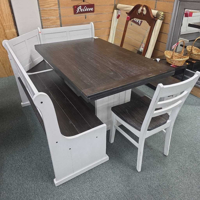 NOOK TABLE WITH BENCH AND CHAIR ALK