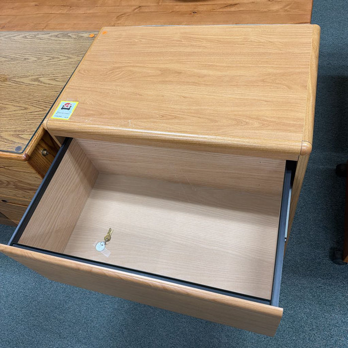 FILE CABINET KL