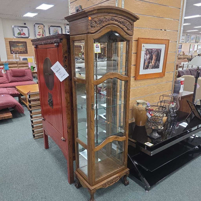 CURIO CABINET SK
