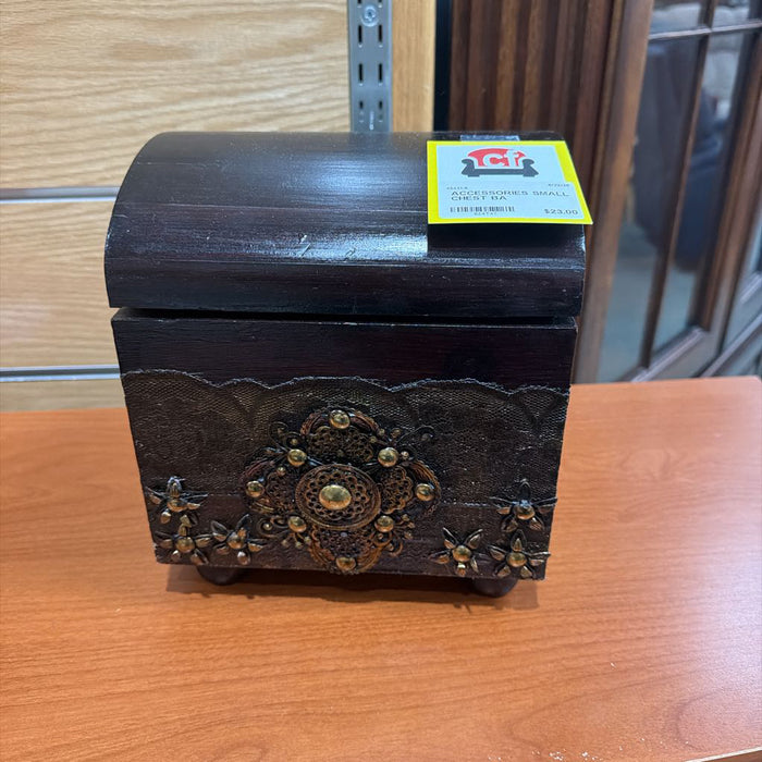 SMALL CHEST BA