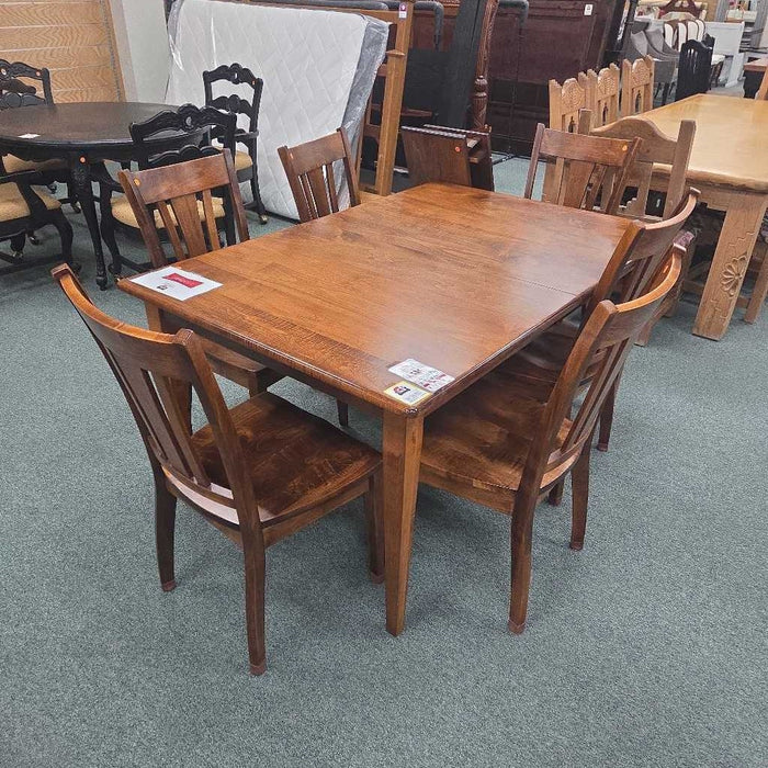 SIMPLY AMISH TABLE WITH 1 LEAF AND 6 CHAIRS BHCH