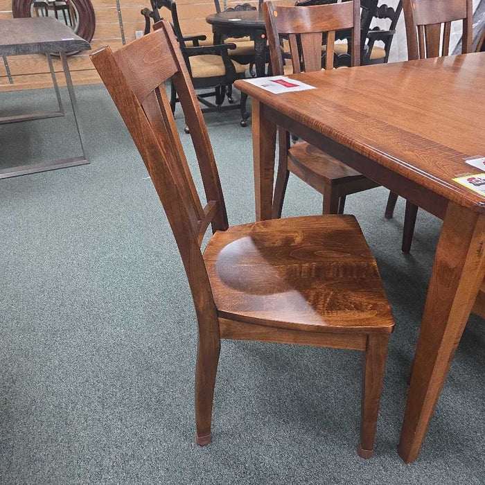 SIMPLY AMISH TABLE WITH 1 LEAF AND 6 CHAIRS BHCH